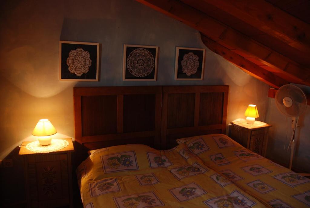 Kamene Price Rooms, Music And Food Bale Quarto foto